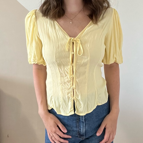 Yellow Button Up Bow Blouse - Picture 4 of 4